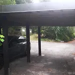 With Garden In Sankt Vith Сasa de vacaciones St. Vith