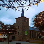 Сasa de vacaciones With Garden In Sankt Vith *